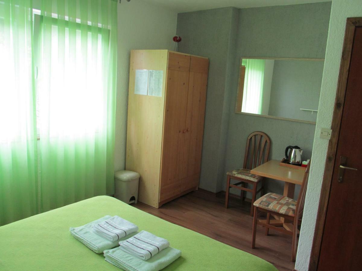 Rooms Danica Donji Babin Potok Kültér fotó